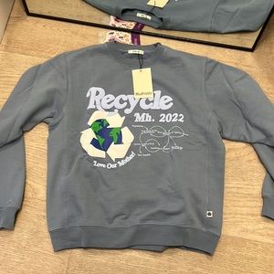 Madhappy earthday crewneck